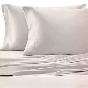 Valeron Estate 100% Mulberry Silk Ultimate Luxury Sheet Set Platinum